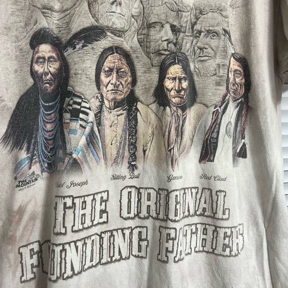 The Mountain The Founding Fathers XL Tshirt - Picture 5 of 5